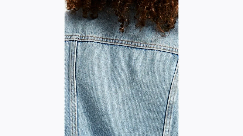 Levi Strauss & Co. Levi's Boyfriend Trucker Jacket Blue Cliff # 157500004 6 Levi Strauss & Co. Levi's Boyfriend Trucker Jacket Blue Cliff # 157500004 - Image 4