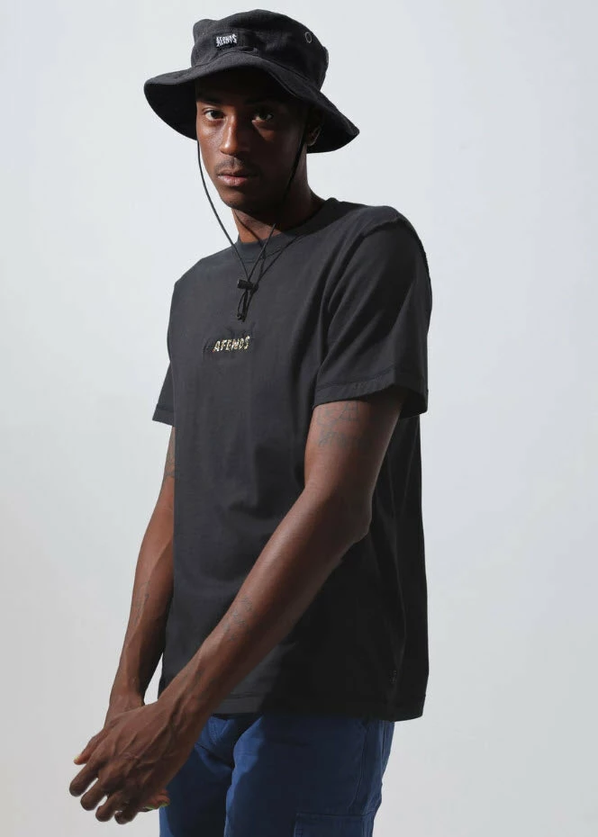 Afends Men's Tribal Daisy Retro Fit Tee Raven - Image 3