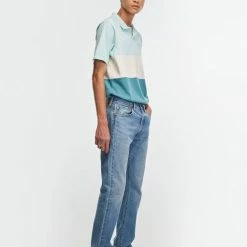 Levi Strauss & Co. Levi's Original Fit 501 Straight Leg 005013261 16 Levi Strauss & Co. Levi's Original Fit 501 Straight Leg 005013261 -Baby Crib Clothing & Footwear Sales Store Levi sOriginalFit501StraightLeg0050132614 800x